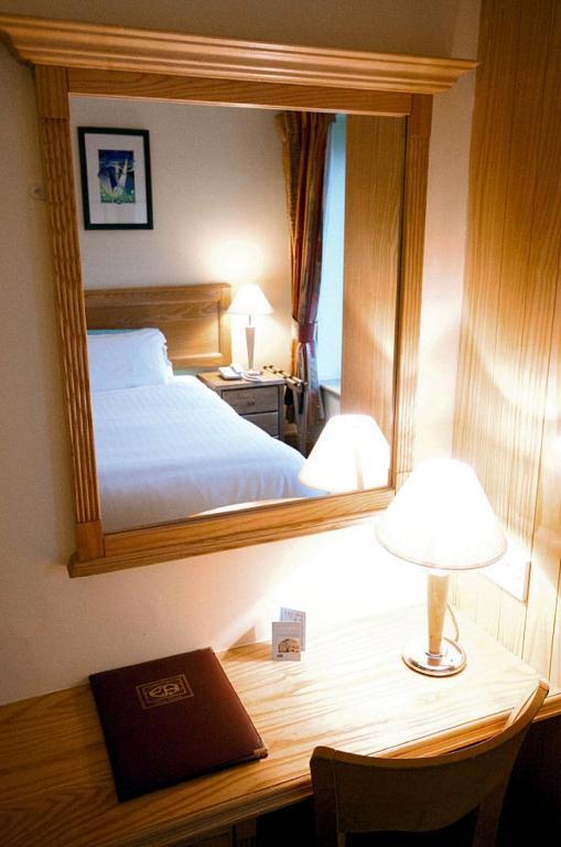Eliza Temple Bar By The Key Collection Hotel Dublin